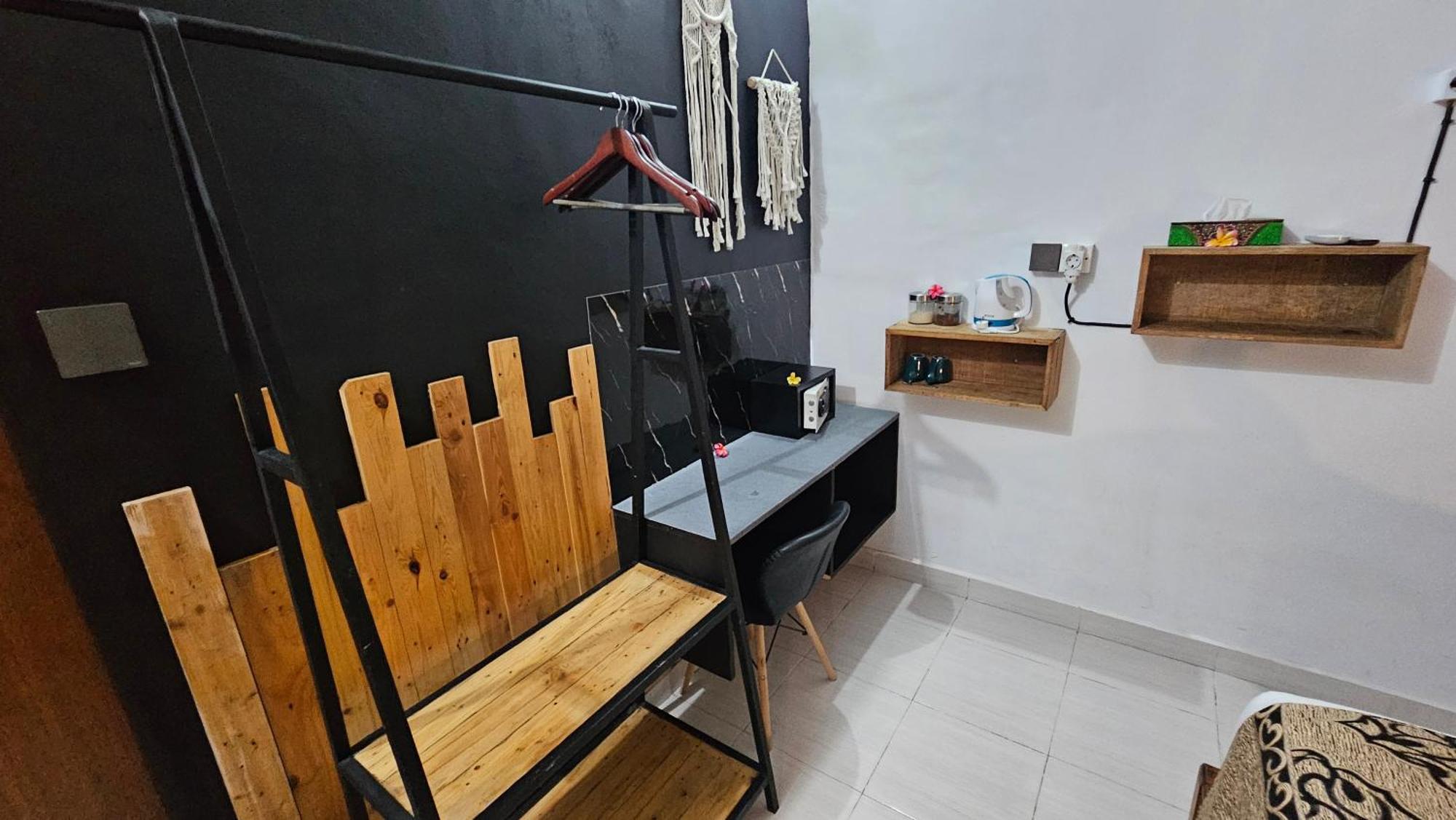 Suba Homestay Nusa Lembongan  Exterior photo