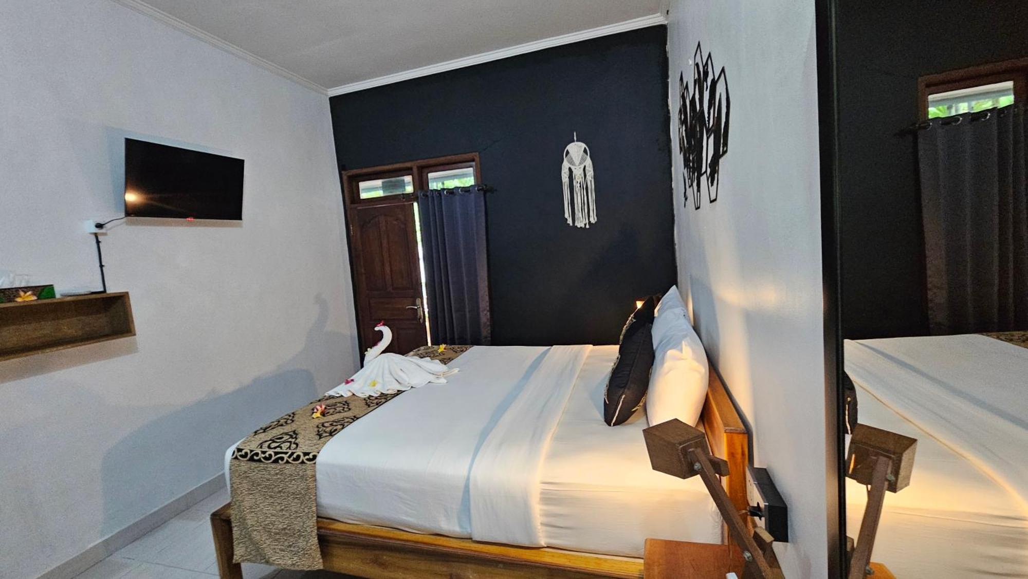 Suba Homestay Nusa Lembongan  Exterior photo